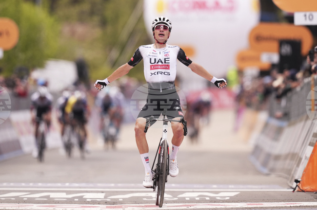 Испанецът Хуан Аюсо спечели седмия етап на колоездачната Обиколка на Испания