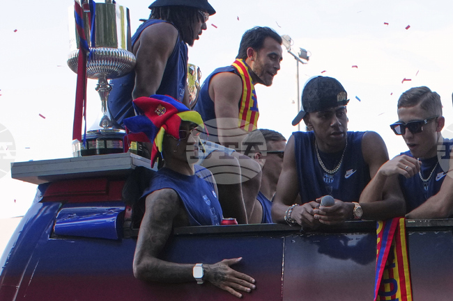 Рафиня ще преподпише договора си с Барселона, оптимист е президентът на клуба Жоан Лапорта