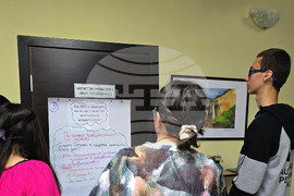 Враца - „Ние и Европа в диалог“ - младежи - дискусия