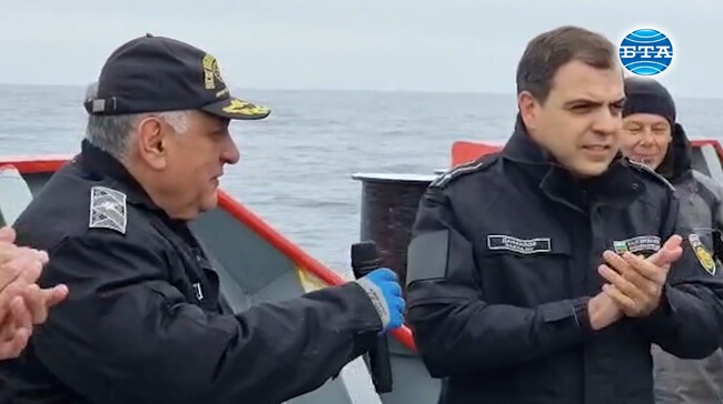 RSV 421 Research Ship Enters Antarctic Region