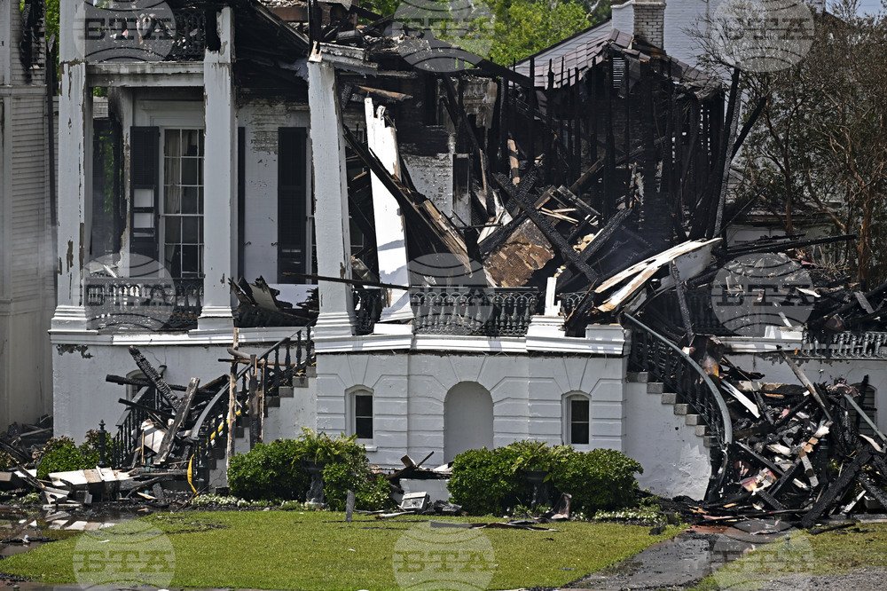 Plantation-House-Fire