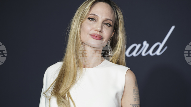 Анджелина Джоли разказа за ежедневната заплаха от дронове в Украйна след посещението си в страната