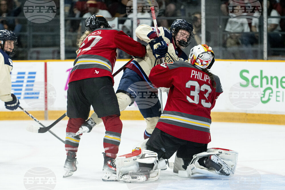 PWHL Victoire Charge Hockey