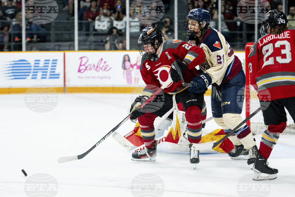PWHL Victoire Charge Hockey
