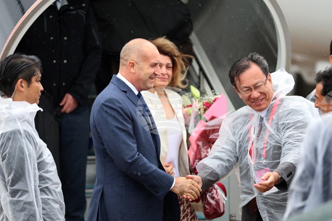 България предоставя уникални възможности за бизнеса и може да бъде партньор на Япония в Югоизточна Европа, заяви Румен Радев в интервю за японската информационна агенция