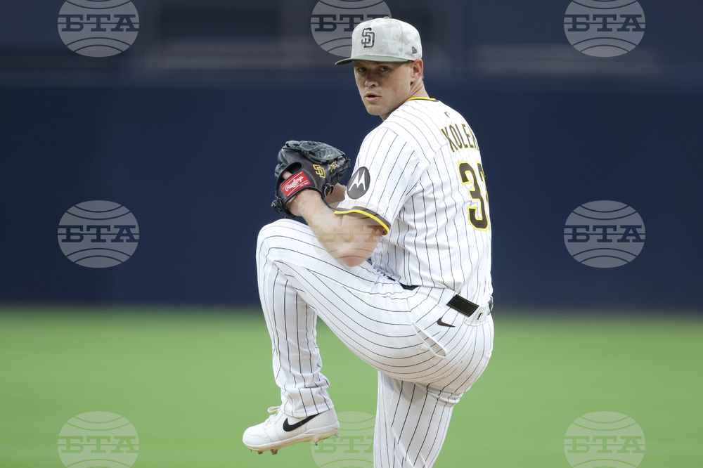 Mariners Padres Baseball