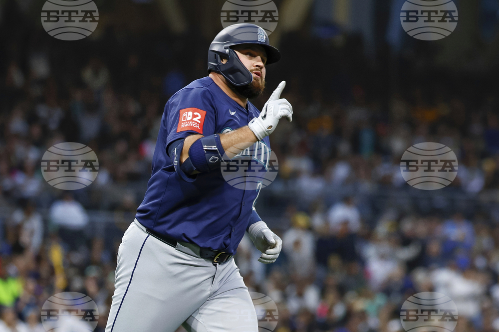 Mariners Padres Baseball