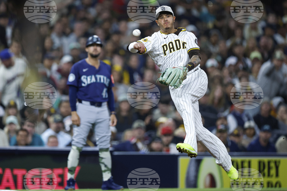 Mariners Padres Baseball