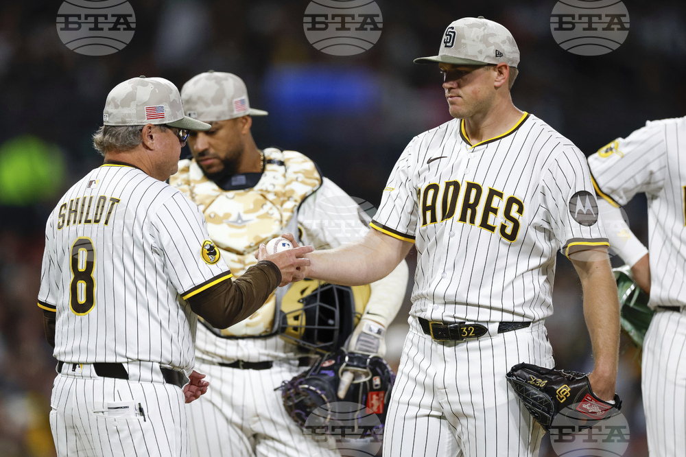 Mariners Padres Baseball