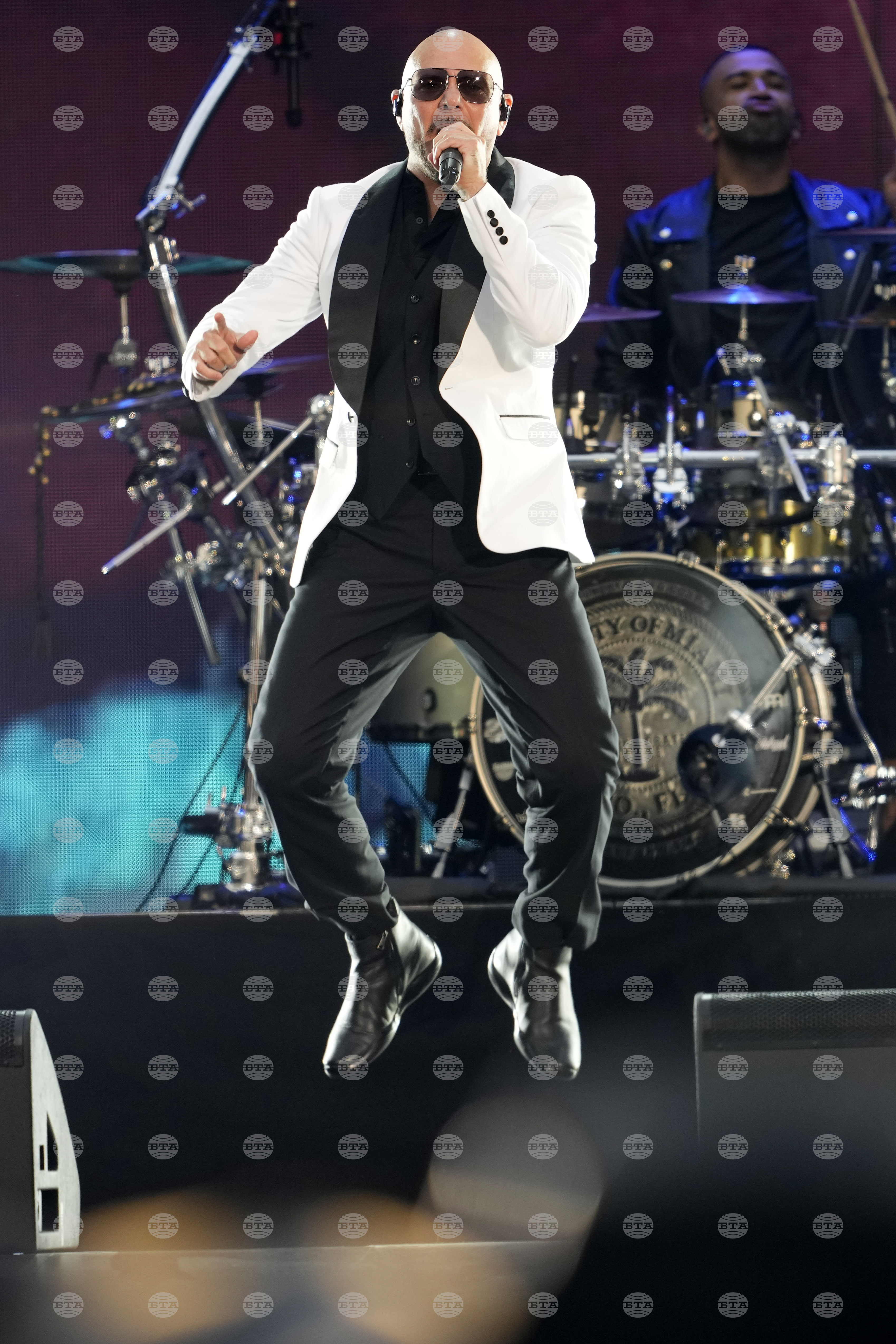 Pitbull in Concert - East Rutherford, N.J.
