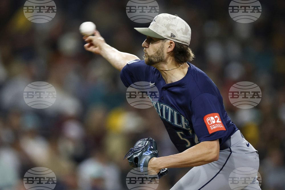 Mariners Padres Baseball