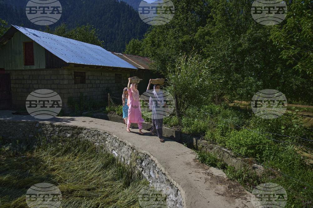 India Kashmir Border Photo Gallery