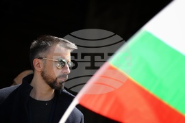 Шествие "Добродетели и религия в училище"