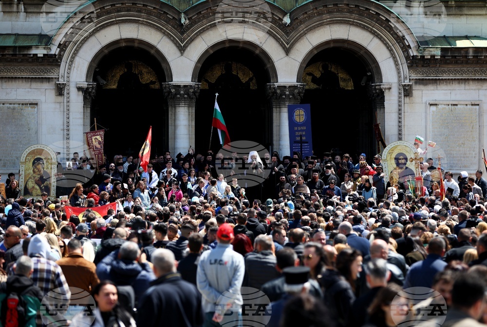 Шествие "Добродетели и религия в училище"