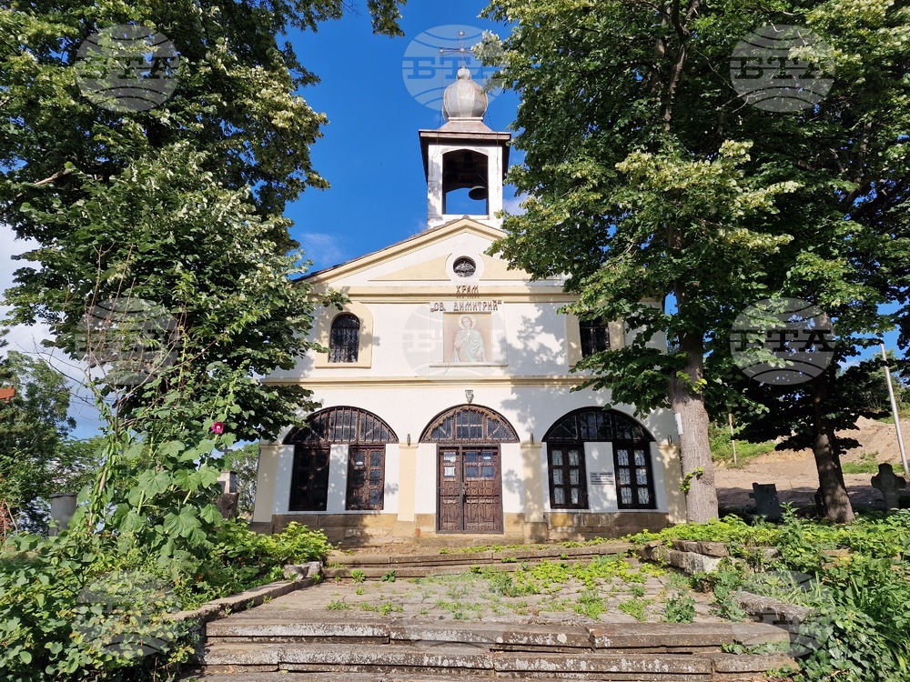Започна обновяването на най-стария храм в община Свищов