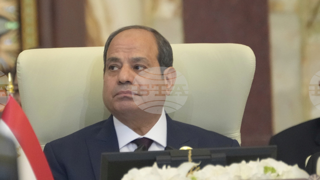 Египетският президент предупреди, че разселването на палестинци би предизвикало мигрантска вълна към Европа