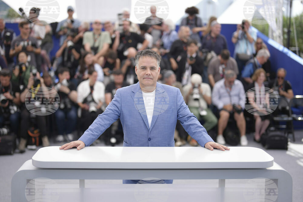 France Cannes 2025 La Ola Photo Call
