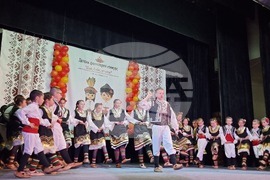 Перник - ХVI-и Национален фолклорен конкурс "Дай, бабо, огънче!"