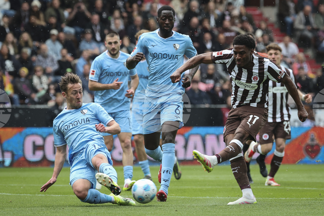 Бившият играч на Манчестър Сити Уве Рьослер е назначен за треньор на Бохум