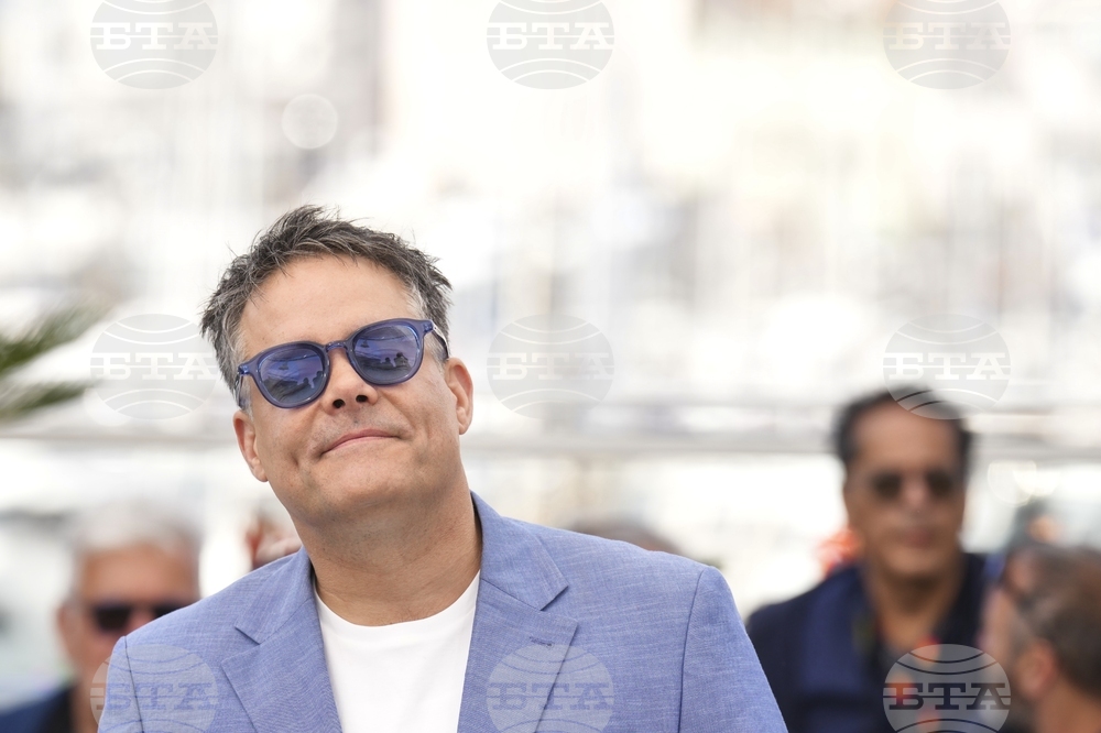 France Cannes 2025 La Ola Photo Call