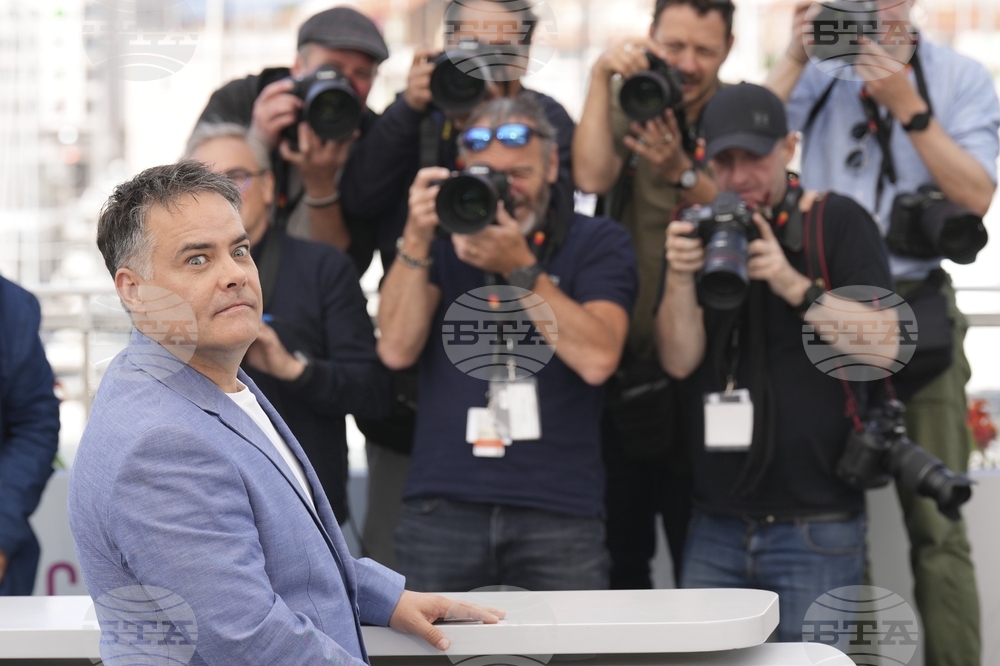France Cannes 2025 La Ola Photo Call