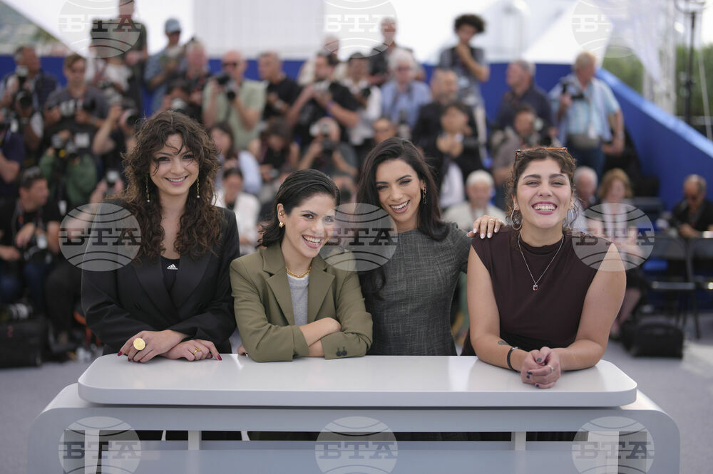 France Cannes 2025 La Ola Photo Call