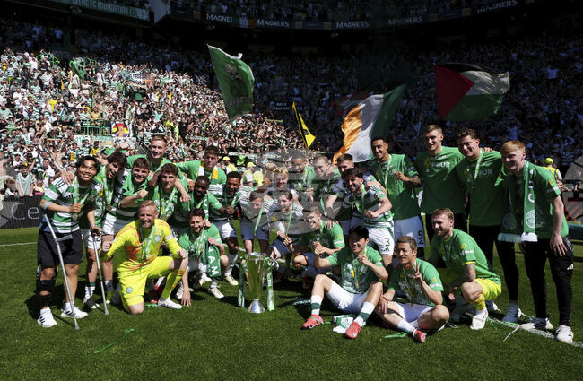 Селтик привлече нападател от Фулъм