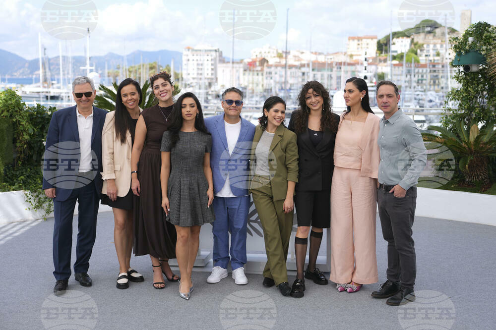 France Cannes 2025 La Ola Photo Call