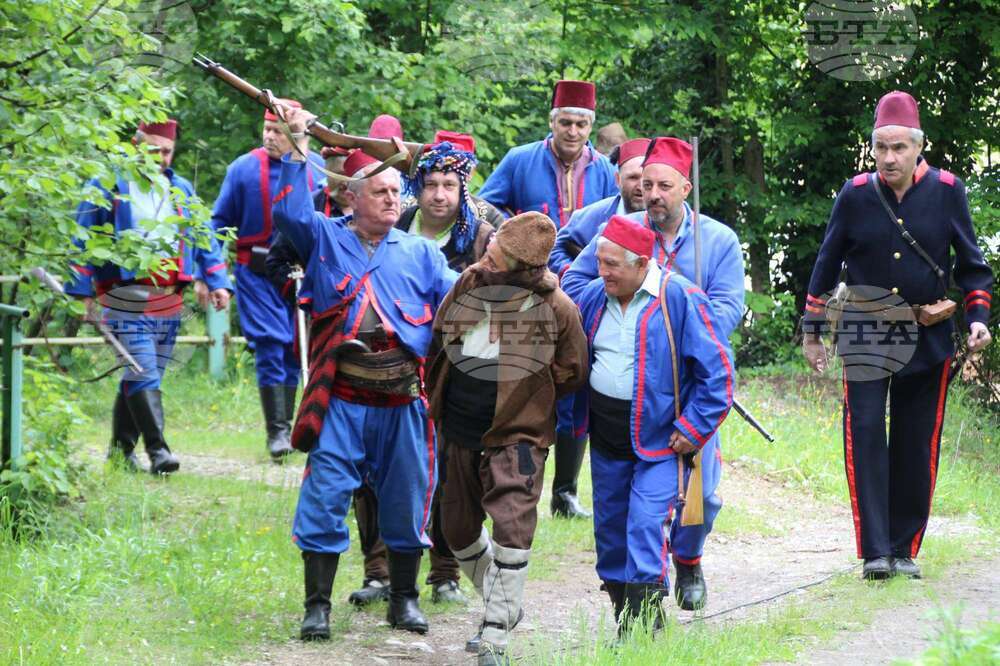 Възпоменателен митинг и жива картина в тетевенското село Черни Вит припомниха героичния подвиг на Нейо Крачунов – укривателят на Бенковски