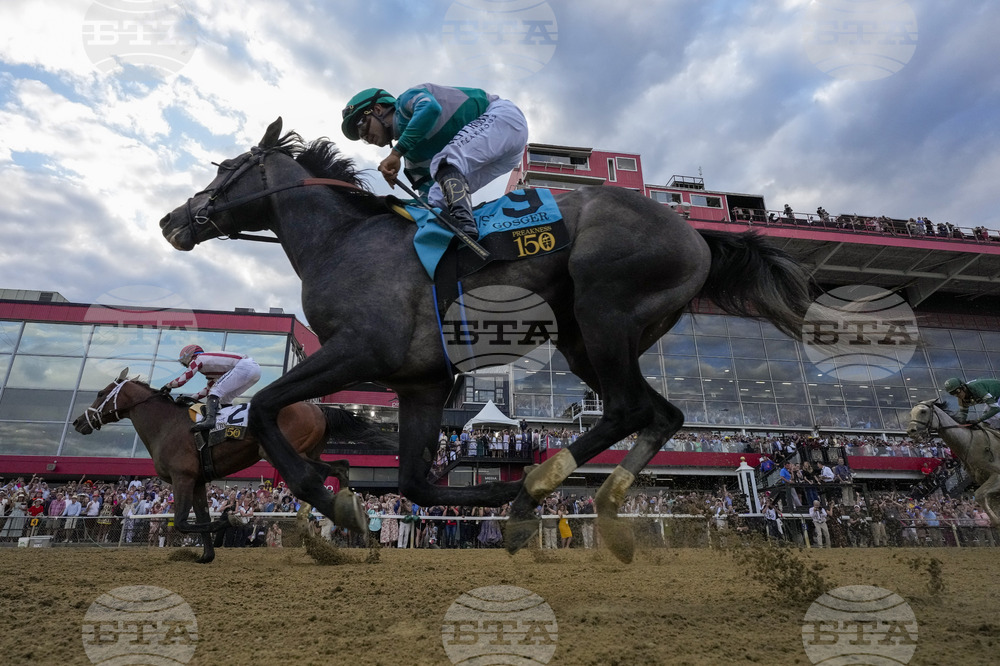 APTOPIX Preakness Stakes Horse Racing