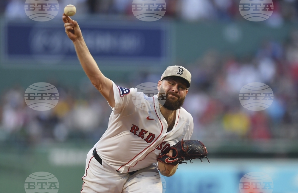 Braves Red Sox Baseball
