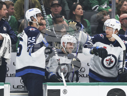 APTOPIX Jets Stars Hockey