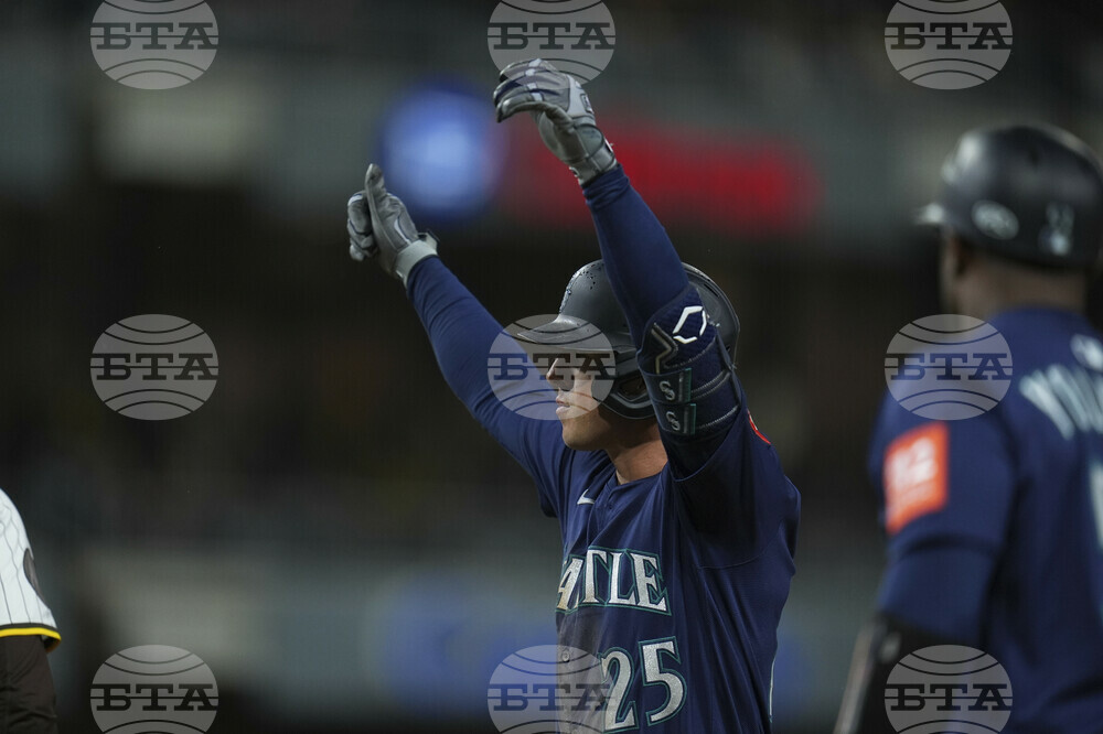 Mariners Padres Baseball