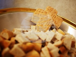 Храм "Св. великомъченик Мина" - света литургия