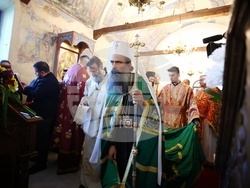 Храм "Св. великомъченик Мина" - света литургия