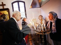 Храм "Св. великомъченик Мина" - света литургия