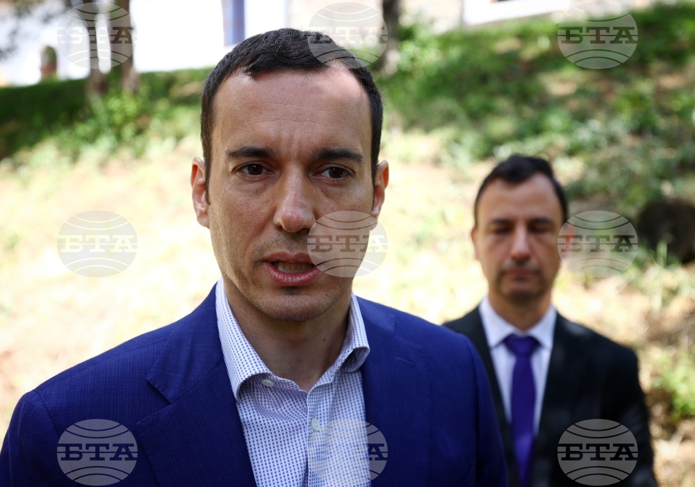 Около шест хиляди деца ще останат без място в градините в София след второ и трето класиране, каза кметът Васил Терзиев