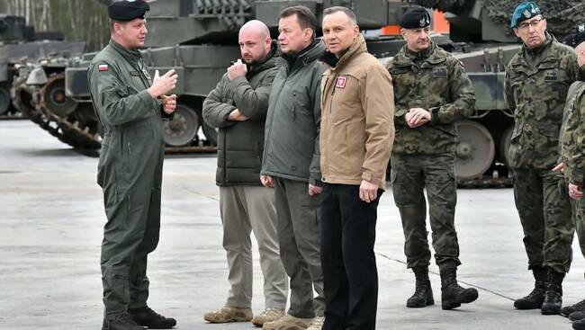 ПАП: Полша и нейните съюзници ще помогнат за сформиране на бронирана бригада на украинските въоръжени сили, каза президентът Анджей Дуда