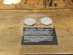 Участие на троянски занаятчии е регистрирано в Балканското изложение в Лондон през 1907 г., каза д-р Вутова от местния Музей на занаятите