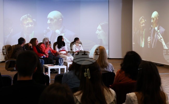 Списание ЛИК - априлски брой - „България и световните изложения“ - представяне