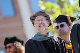 Благоевград - Американски университет - дипломиране