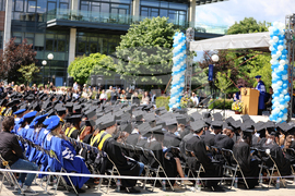 Благоевград - Американски университет - дипломиране