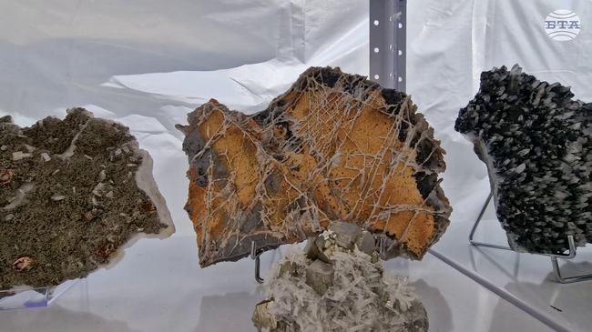 За трета поредна година колекционери показаха редки минерали в Дните на маданския кристал