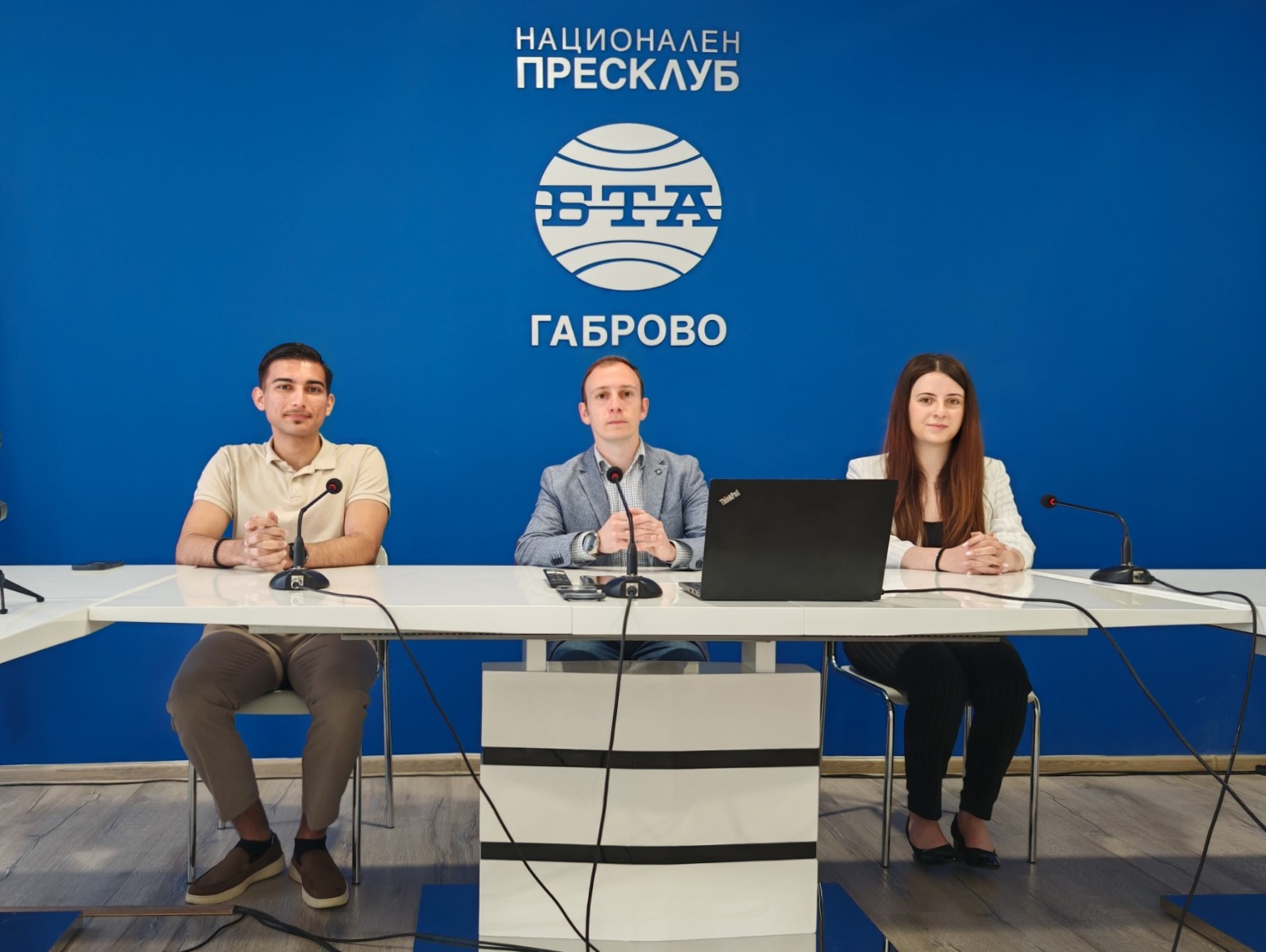 Представяне на списание ЛИК: „България и световните изложения“ в Габрово Представяне на списание ЛИК: „България и световните изложения“ в Габрово