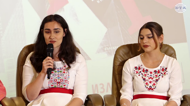 Киселото мляко и шевиците предизвикват интереса на посетителите на българския павилион на ЕКСПО 2025, разказаха Десислава Петкова и Виолета Дамари