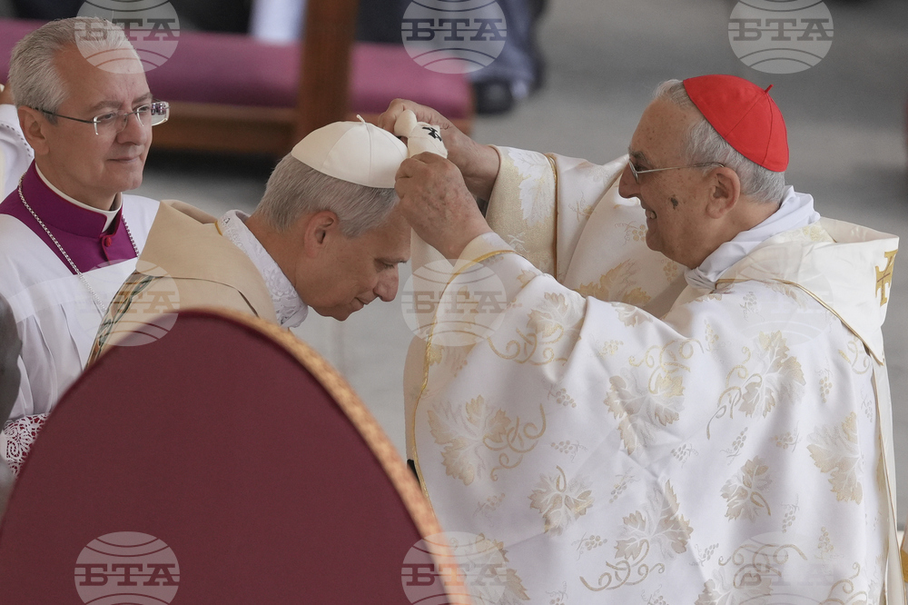 ADDITION Vatican Pope