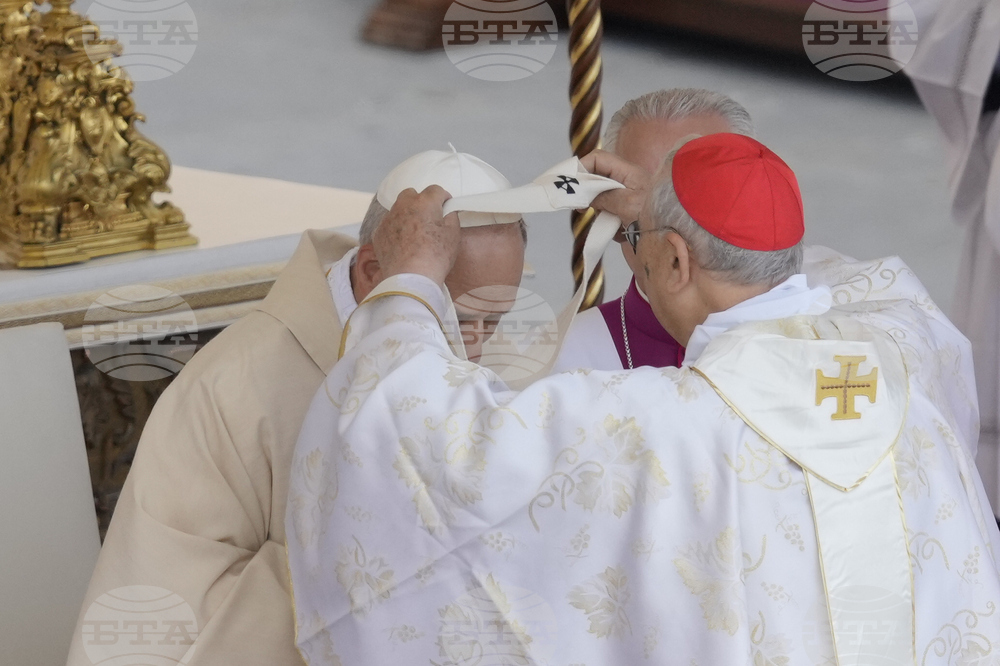 ADDITION Vatican Pope