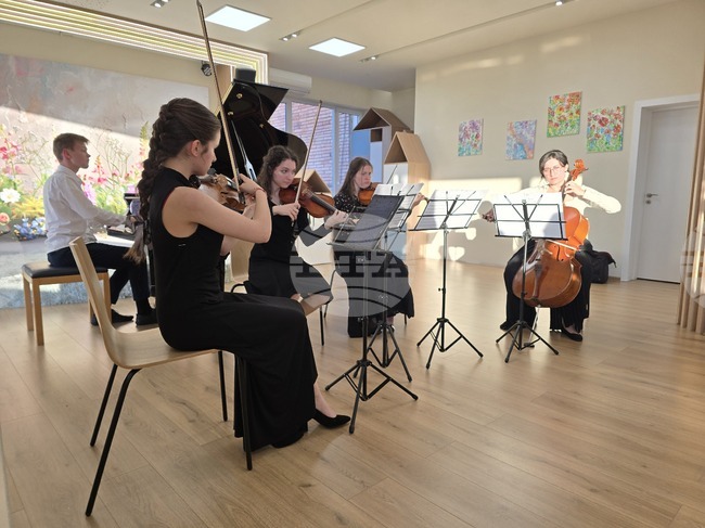 В Петрич се състоя премиера на творбата „Квинтет в Es Major“, композирана от гимназист