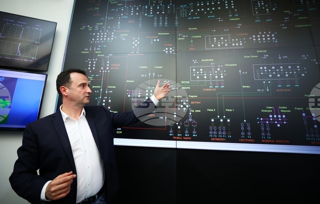 Energy Minister Says Bulgaria’s Energy System Guarantor of Grid Security in Country and Balkns following Reports of Regional Outages