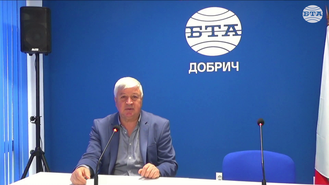 Българският фолклор е изключително харесван от японците, каза художественият ръководител на ПФА "Добруджа" Стоян Господинов в Добрич